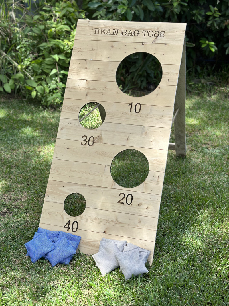 BEAN BAG TOSS2-thin